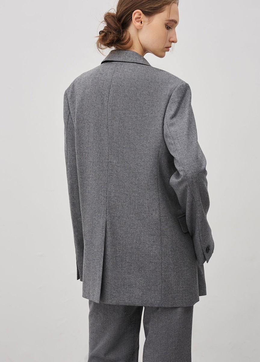 法蘭絨寬版西裝外套